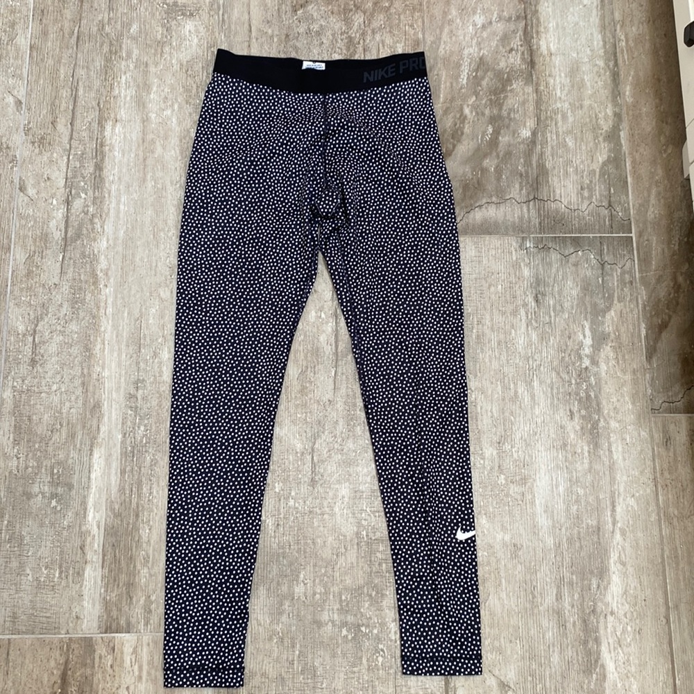 Nike Pro leggings